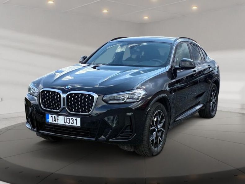 BMW X4 - hlavní foto
