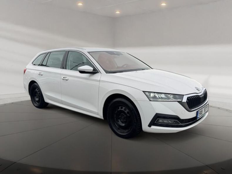 Škoda Octavia - hlavní fotka