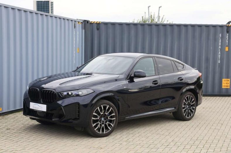 BMW X6 - hlavní foto
