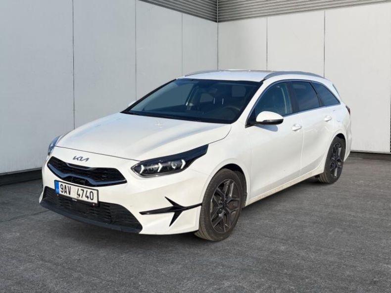 Kia Cee'd - hlavní foto