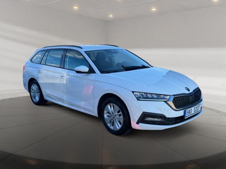 Škoda Octavia - hlavní fotka