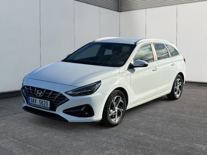 Hyundai i30 - hlavní foto