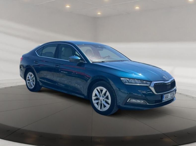 Škoda Octavia - hlavní fotka