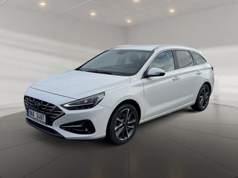 Hyundai i30 - hlavní foto