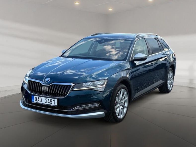 Škoda Superb - hlavní foto