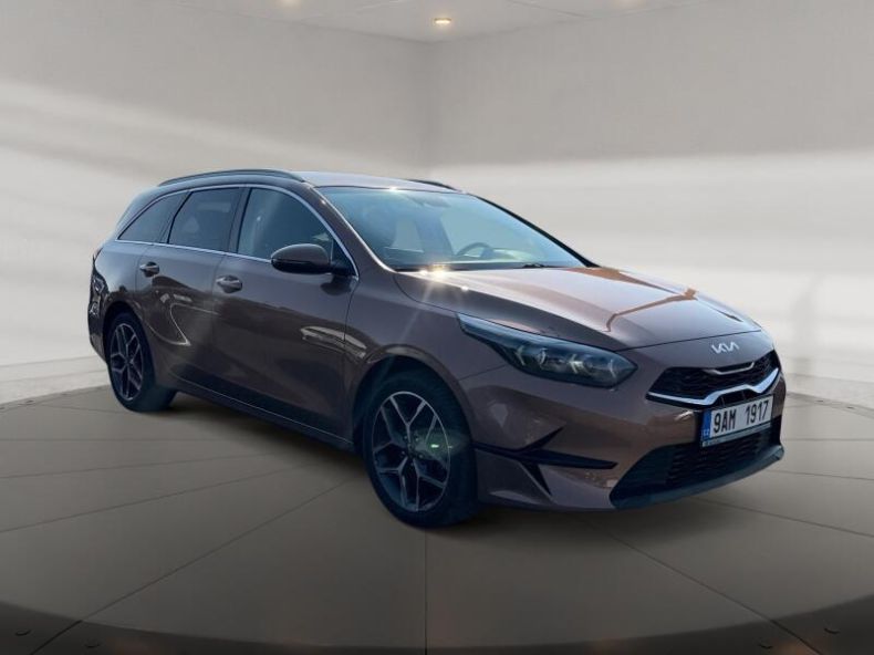 Kia CEED SW - hlavní fotka