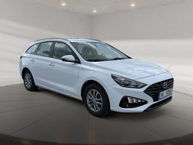 Hyundai i30 - hlavní fotka
