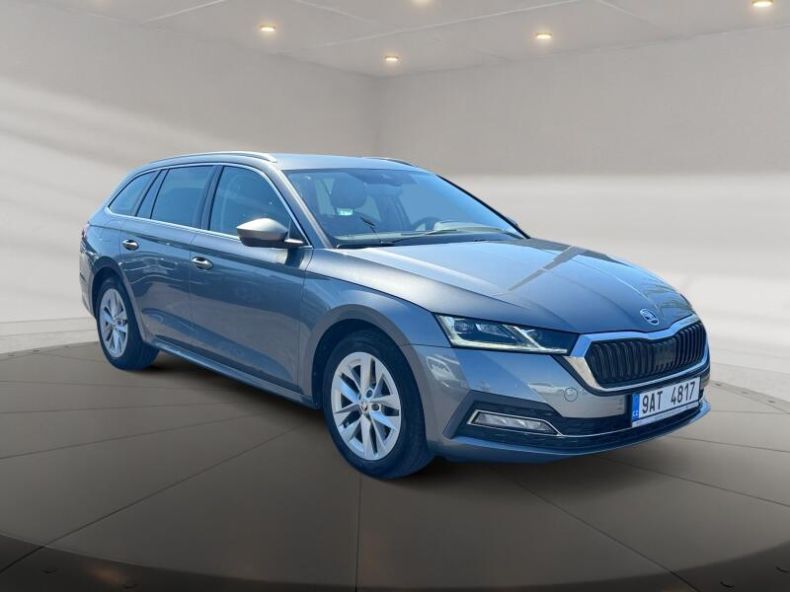 Škoda Octavia - hlavní fotka