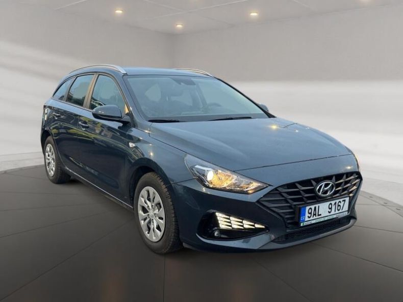 Hyundai i30 - hlavní fotka