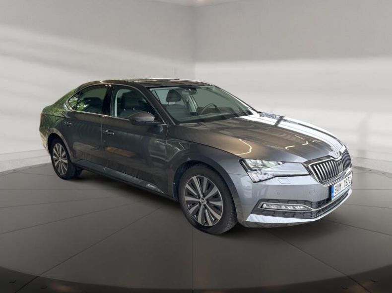 Škoda Superb - hlavní fotka