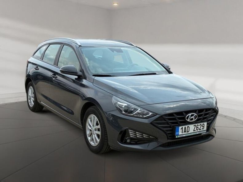 Hyundai i30 - hlavní fotka