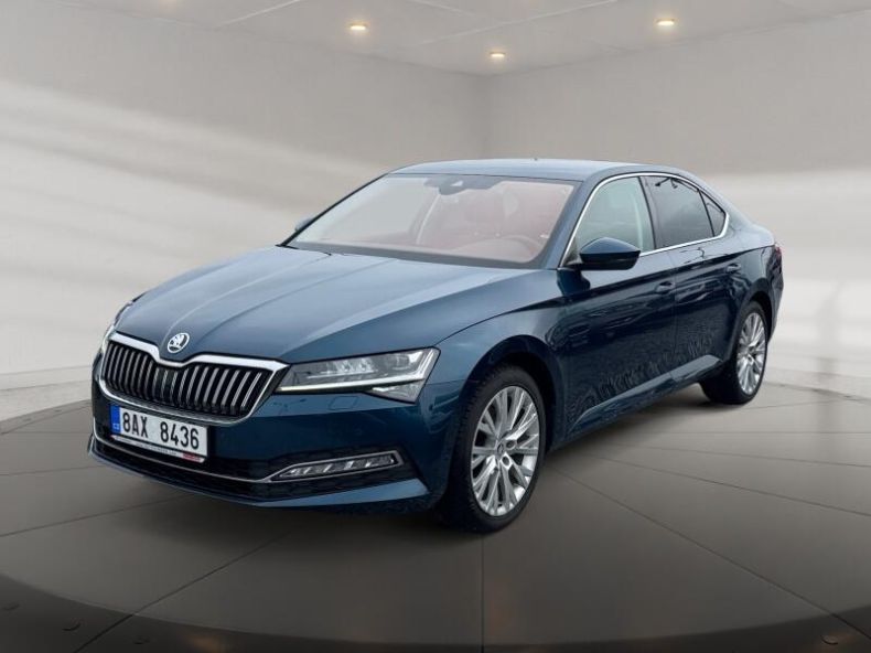 Škoda Superb - hlavní foto