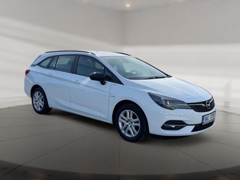 Opel Astra - hlavní fotka