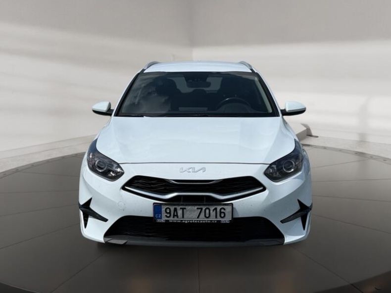 Kia Cee'd - hlavní fotka