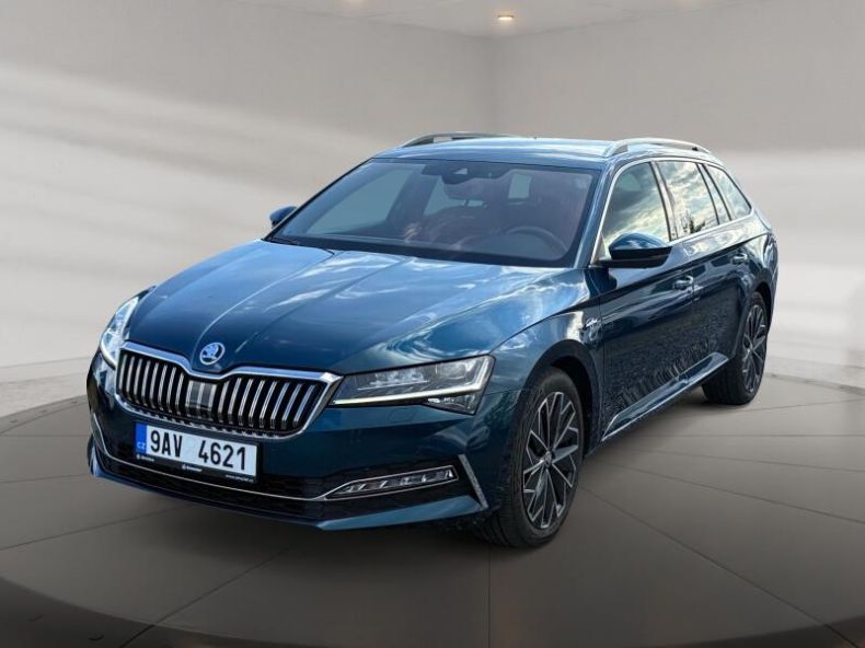 Škoda Superb - hlavní foto