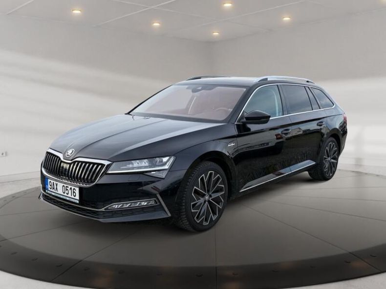 Škoda Superb - hlavní foto