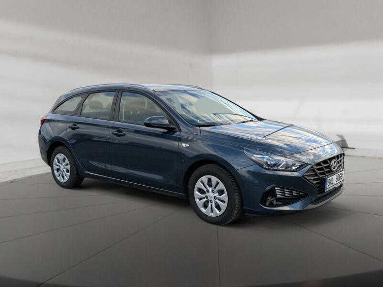 Hyundai i30 - hlavní fotka