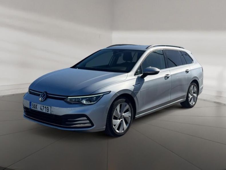 Volkswagen Golf - hlavní foto