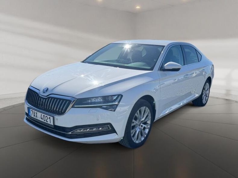 Škoda Superb - hlavní foto