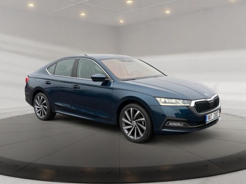 Škoda Octavia - hlavní fotka