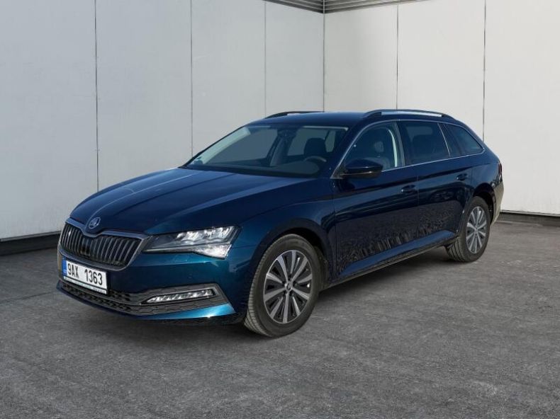 Škoda Superb - hlavní foto