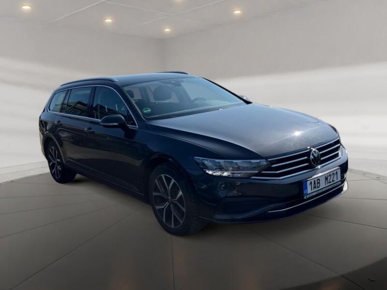 Volkswagen Passat - hlavní fotka