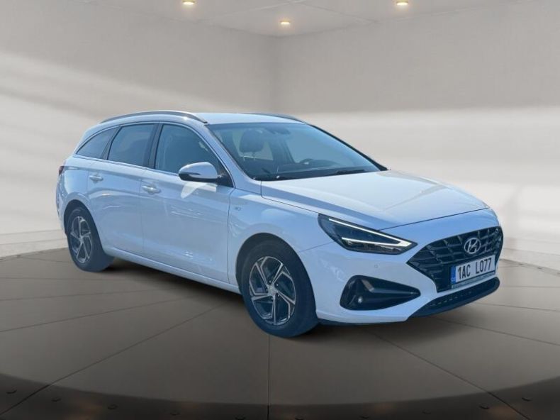 Hyundai i30 - hlavní fotka
