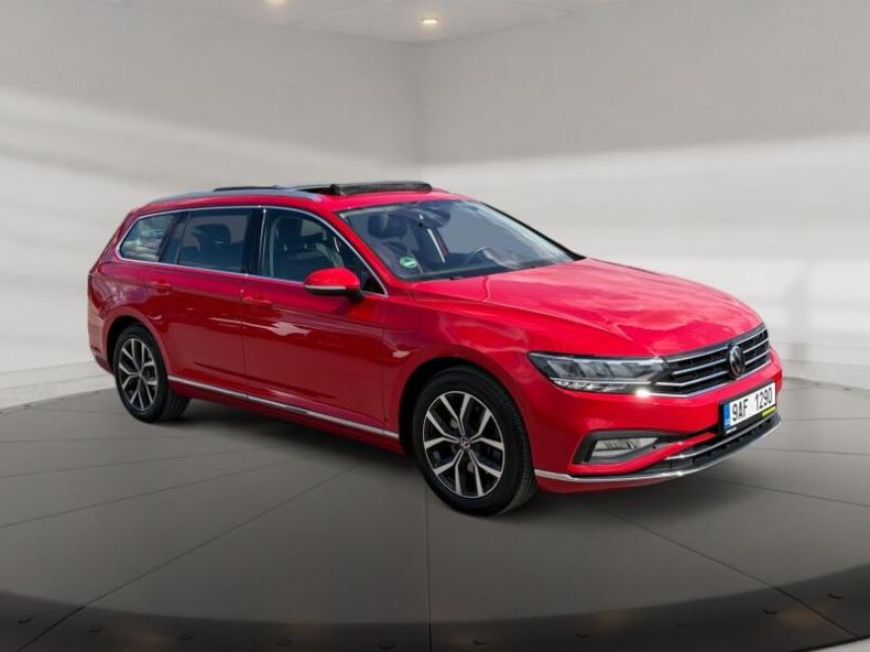 Volkswagen Passat - hlavní fotka