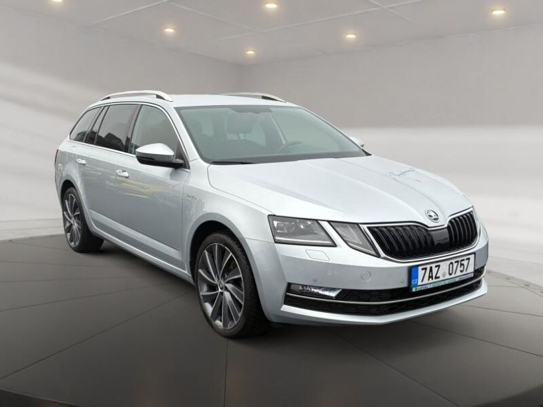 Škoda Octavia - hlavní fotka