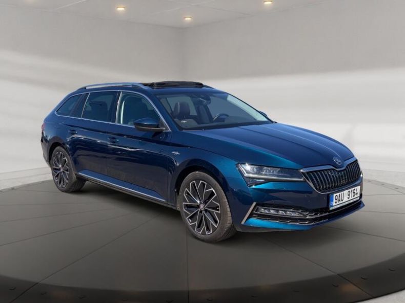 Škoda Superb - hlavní fotka