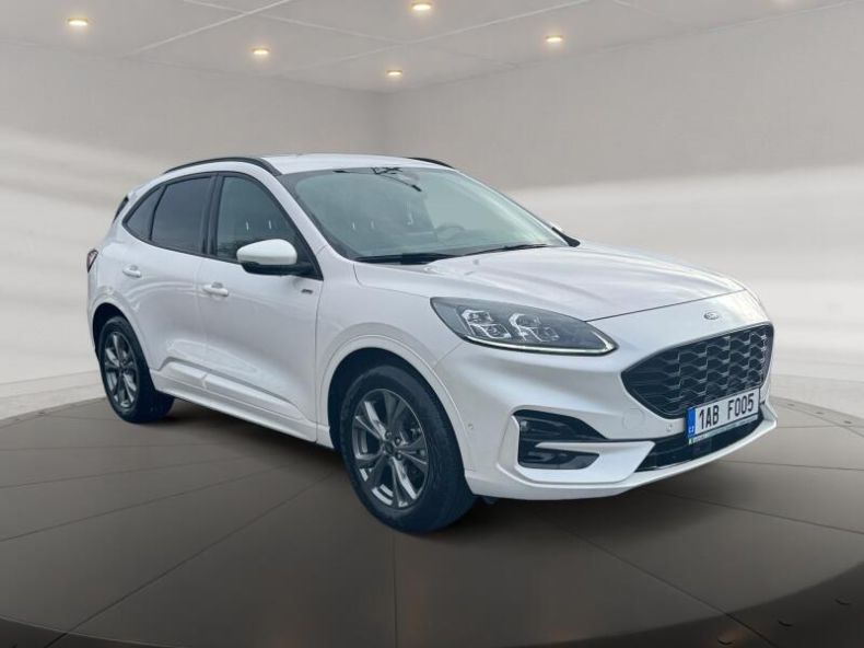 Ford Kuga - hlavní fotka