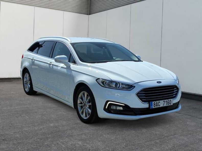 Ford Mondeo - hlavní fotka