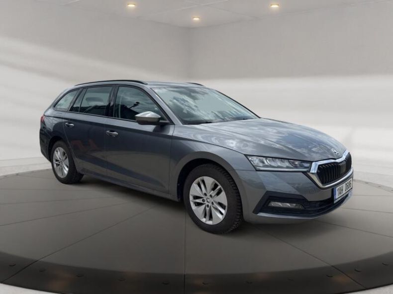 Škoda Octavia - hlavní fotka