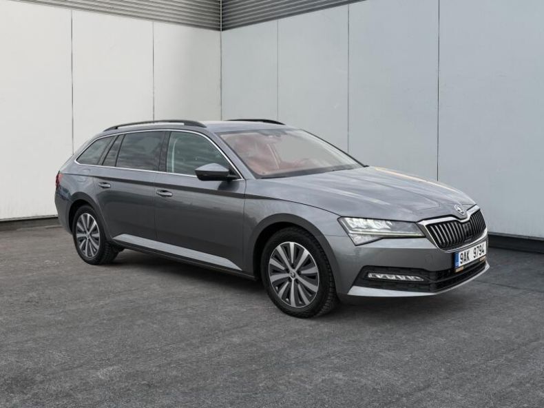 Škoda Superb - hlavní fotka