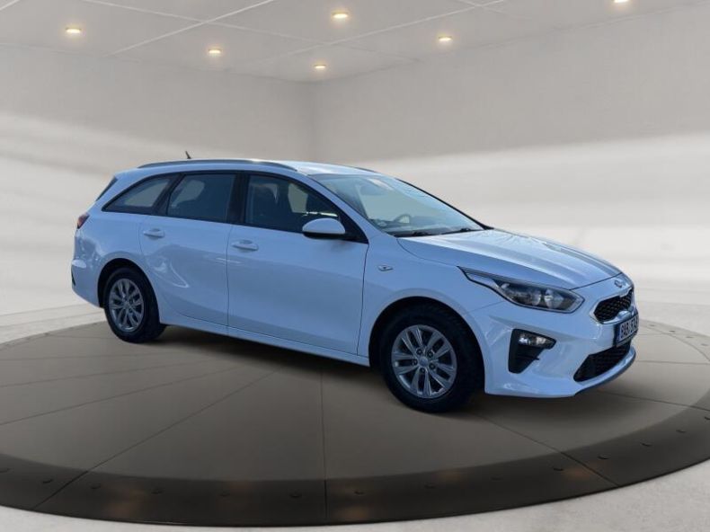 Kia Cee'd - hlavní fotka