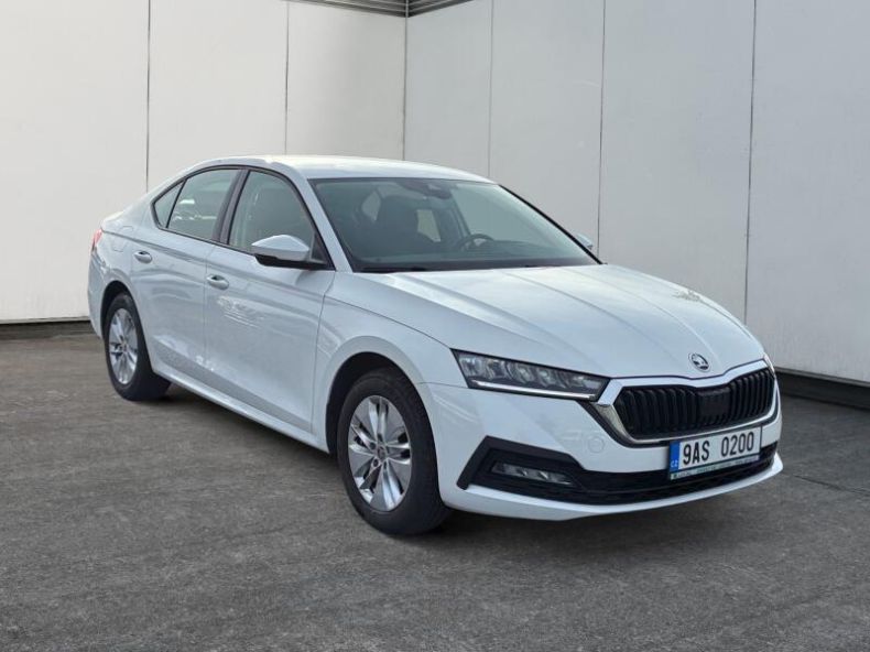 Škoda Octavia - hlavní fotka