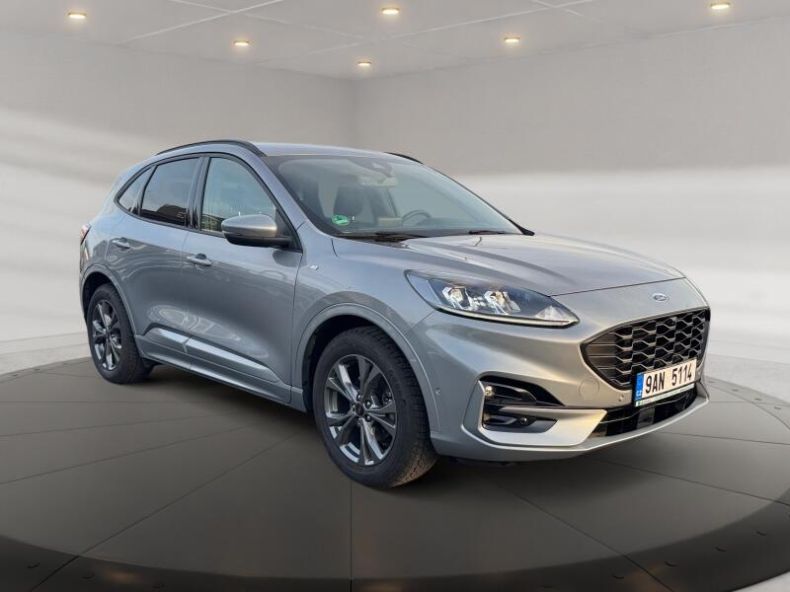 Ford Kuga - hlavní fotka