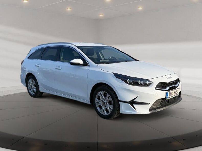 Kia CEED SW - hlavní fotka