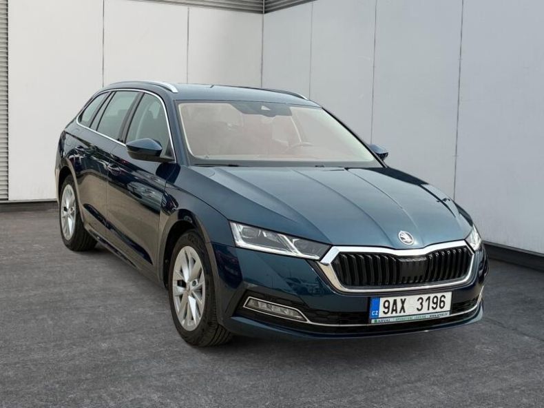 Škoda Octavia - hlavní fotka