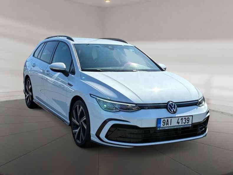 Volkswagen Golf - hlavní fotka