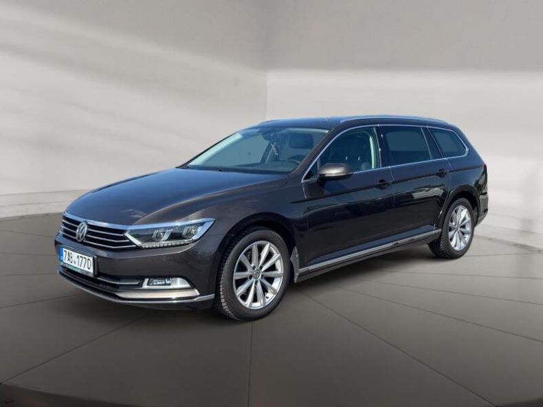 Volkswagen Passat - hlavní foto
