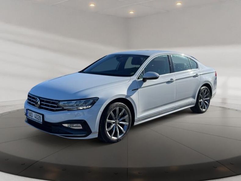 Volkswagen Passat - hlavní fotka inzerátu