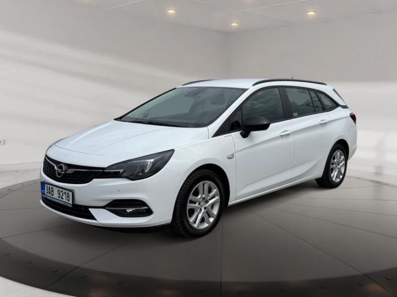 Opel Astra - hlavní foto