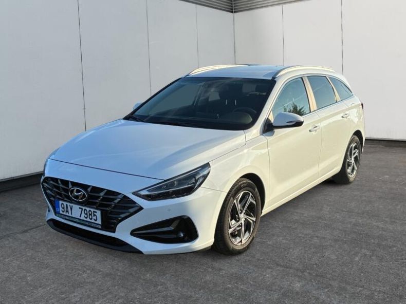 Hyundai i30 - hlavní foto