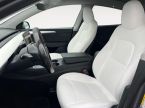 Tesla Model Y - fotka číslo 8
