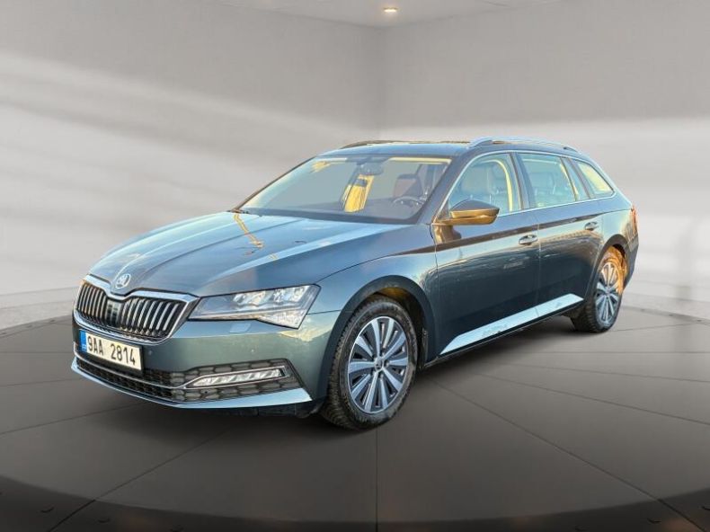 Škoda Superb - hlavní foto