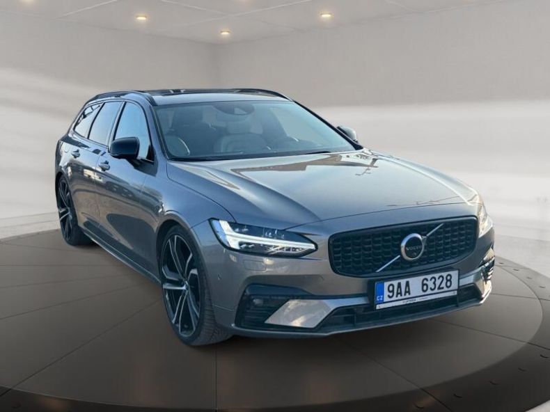 Volvo V90 - hlavní fotka