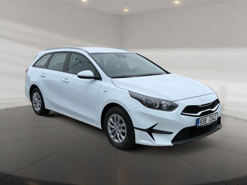 Kia Cee'd - hlavní fotka