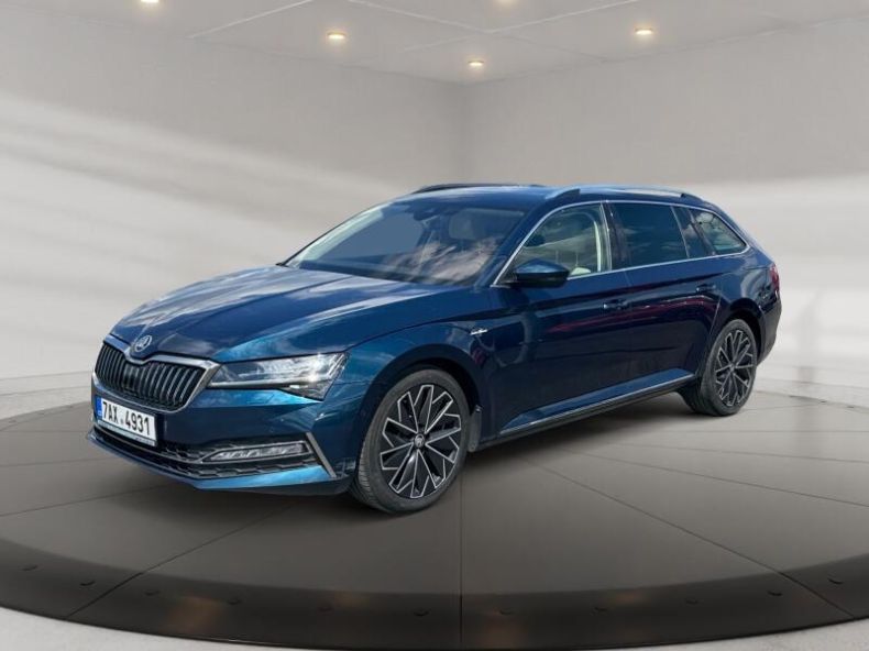 Škoda Superb - hlavní foto
