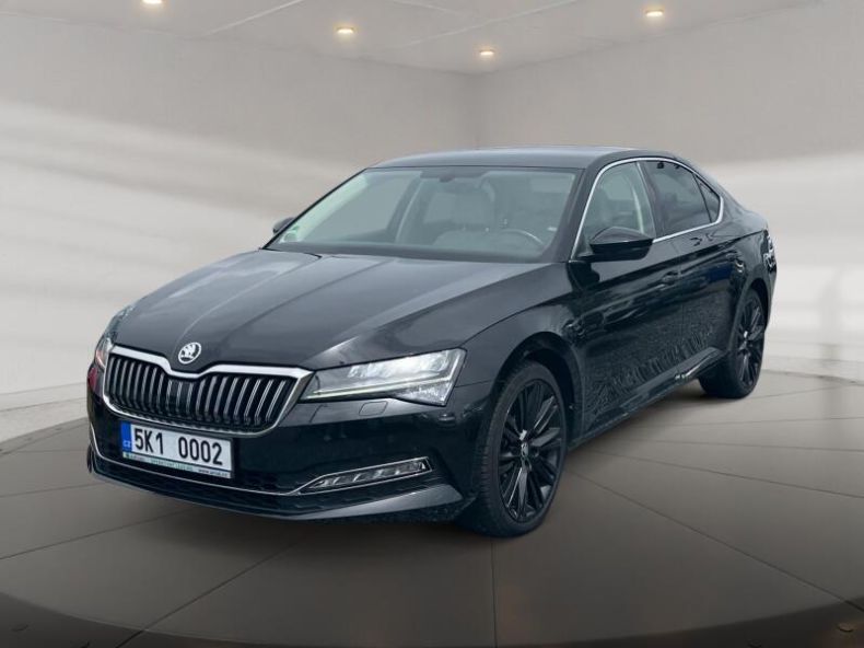 Škoda Superb - hlavní foto